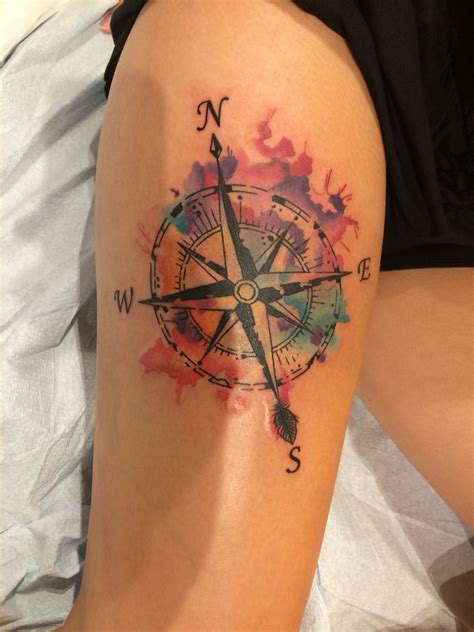 Pin by Raul Chacon on TATU | Compass rose tattoo, Compass tattoo design, Watercolor compass tattoo