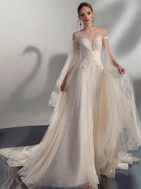 A-line Wedding Dresses With Sleeves Top 10 - Find the Perfect Venue for ...