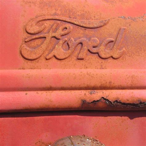 Rusty Ford tractor | Ford tractors, Ford parts, Ford tractor parts