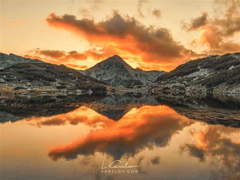 Mountain lake sunset landscape print, Nature landscape by Luke Kanelov ...