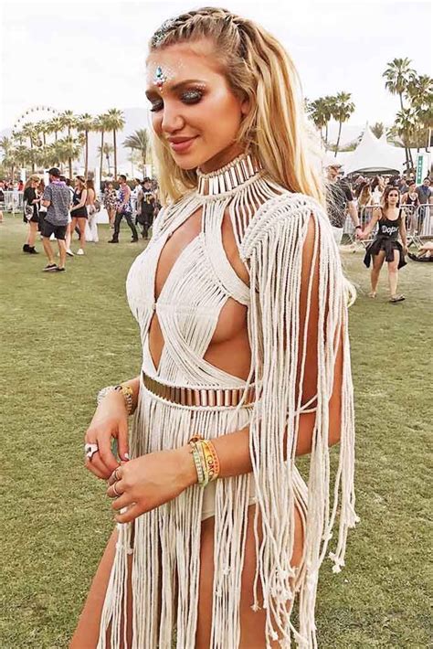 39 Hottest Festival Outfits For Coachella Are Right Here | Festival ...