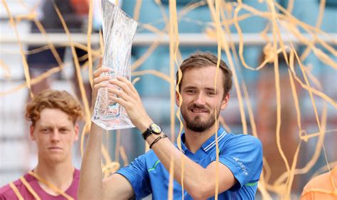 Medvedev beats Sinner in straight sets to clinch Miami Open title ...