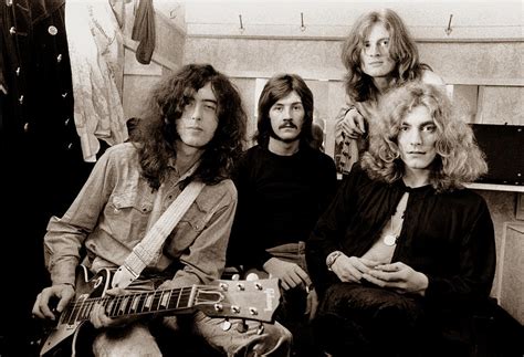 Led Zeppelin I 1969 – Estação Historias Musicais