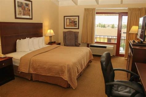 Our Rooms | Quality Inn Buffalo Airport