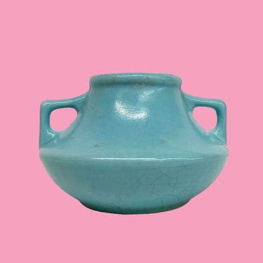 Vintage Camark Pottery Vase Retro 1940s Farmhouse + Small Size + Light | Retrospect Vintage ...