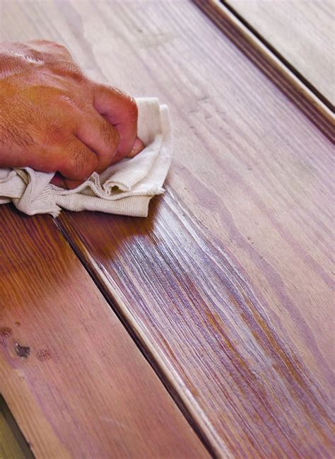 Tips for Staining Wood