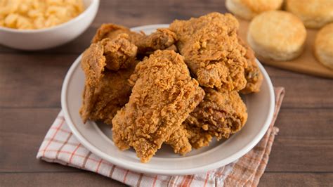 The Little-Known Significance Of Fried Chicken In America