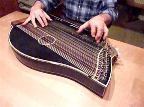 Zither "Der Dritte Mann" virtuos! / The Harry Lime Theme at it's best ...