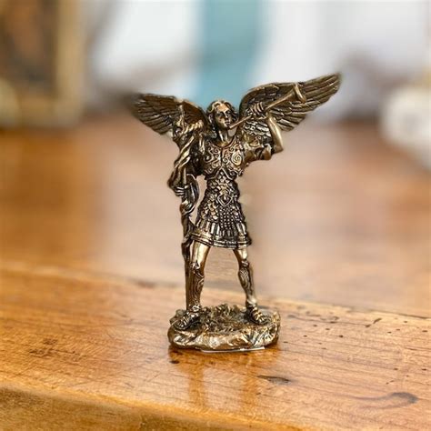 4" Archangel Gabriel Statue – Crossroads Collective