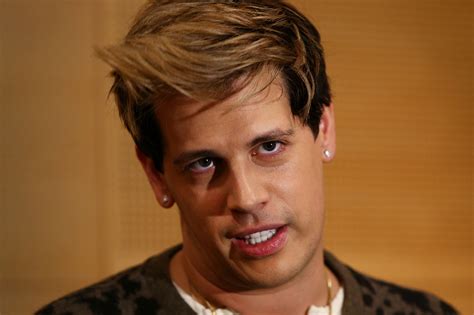 Milo Yiannopoulos throws in the towel on lawsuit against former publisher