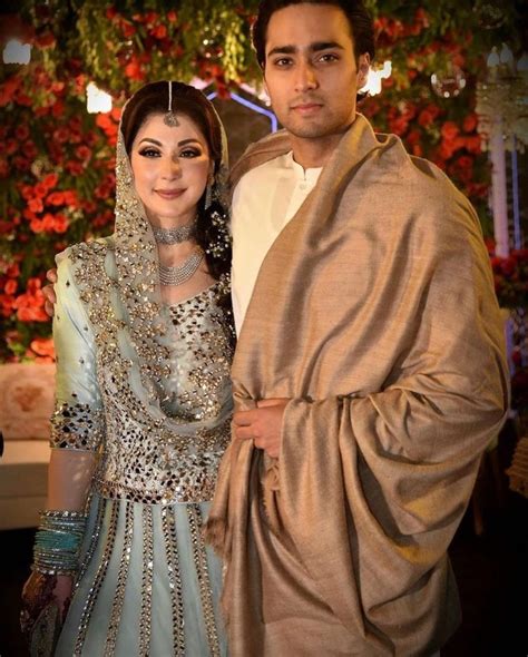 Junaid Safdar New Pictures From His Mehndi & Mayun | Reviewit.pk