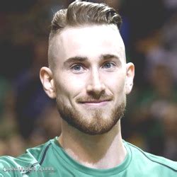 Gordon hayward age wiki height body family biography family net worth ...