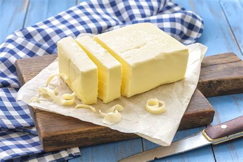 Here's the Actual Difference Between Butter and Margarine