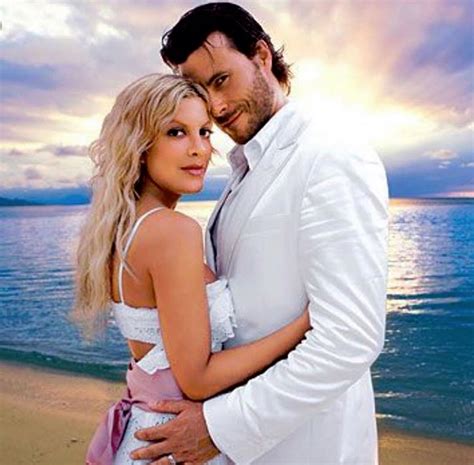 Tori Spelling and Dean McDermott, Wedding Photo - The Hollywood Gossip