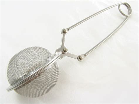 Stainless-Steel Wire Mesh Ball Tea Infuser - #21388 - KitchenDance