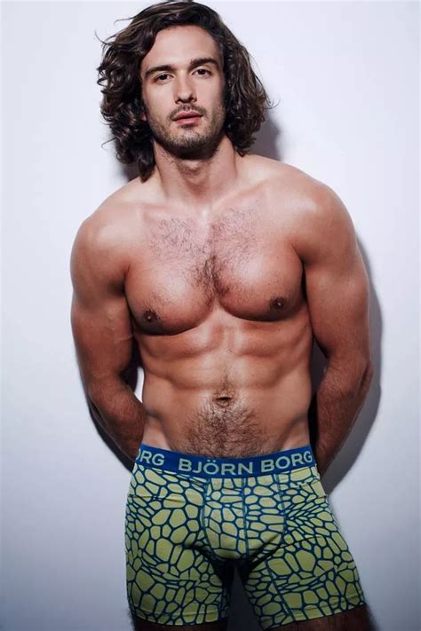 Body Coach Joe Wicks 'splits from girlfriend of 11 years as fame puts ...