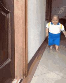 Knock Knocking On Door GIF - Knock Knocking On Door Cute - Discover & Share GIFs