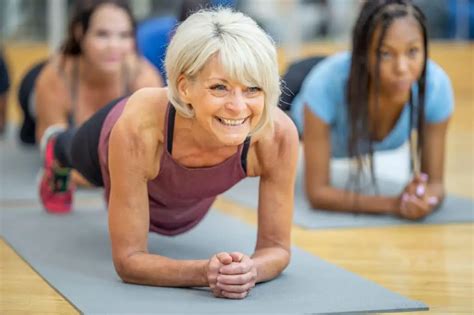 3 Best Hip Bursitis Exercises For Seniors | WGFS