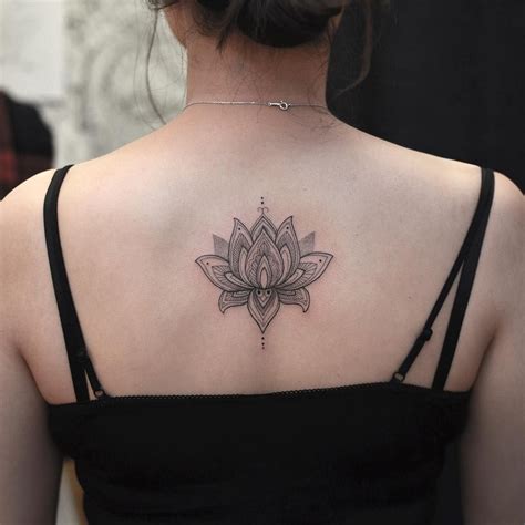 Lindo Flor de loto por Tattooist Grain Best Tattoos For Women, Cool ...
