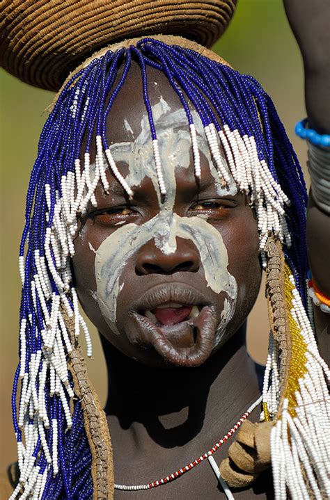 TRAVEL PHOTOGRAPHY - GALLERY 2 - ETHIOPIA - Mursi People