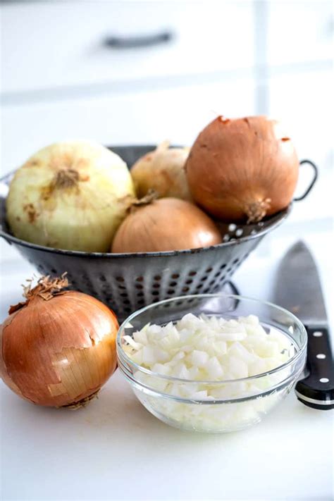 how to dice onion - Healthy Seasonal Recipes