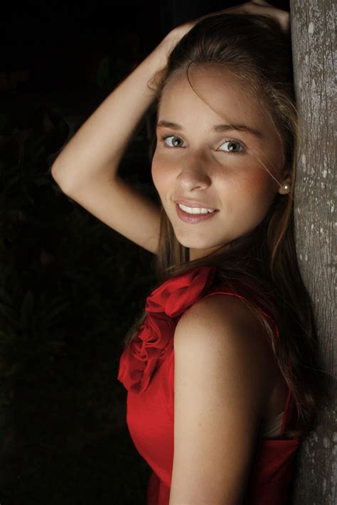 File:Young Woman in Red Dress.jpg - Wikimedia Commons