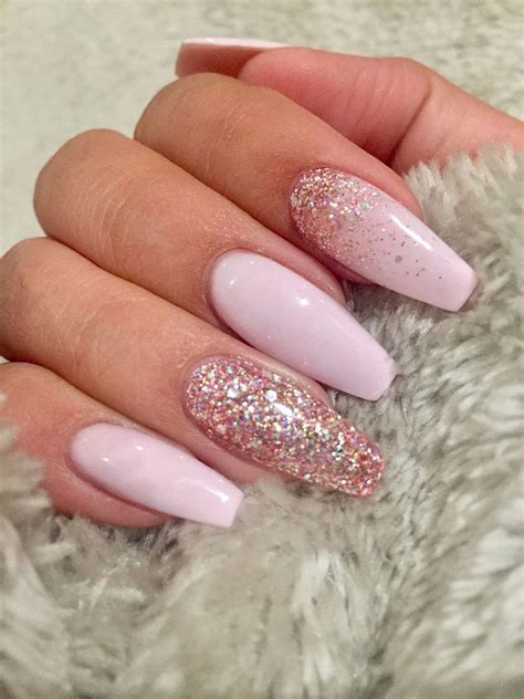 Light Pink Acrylic Nail Ideas - Tips Color Short Acrylic Nails