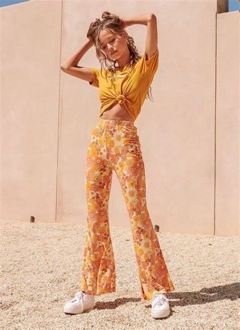 Tendance mode : comment masteriser le look seventies selon Pinterest | 70s inspired fashion, 70s ...