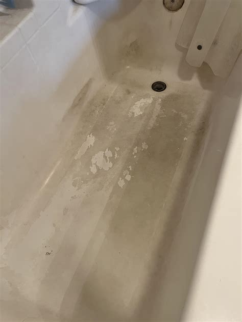 How to clean a really dirty bathtub : r/CleaningTips