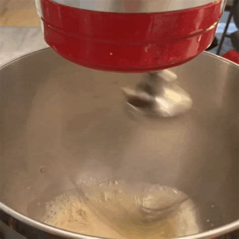 Cách làm bánh bông lan trứng muối keto đơn giản, dễ làm cho người ăn kiêng - HAYAN.VN