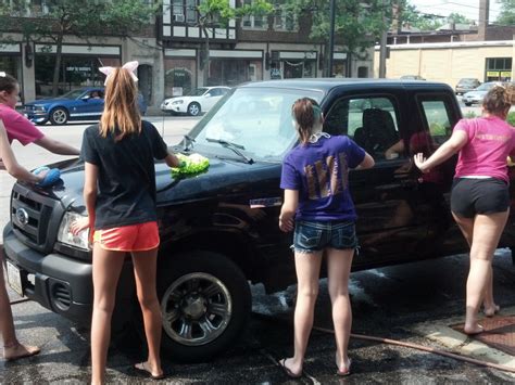 LHS CHEERLEADERS CAR WASH, SUNDAY 12-4 | Lakewood, OH Patch