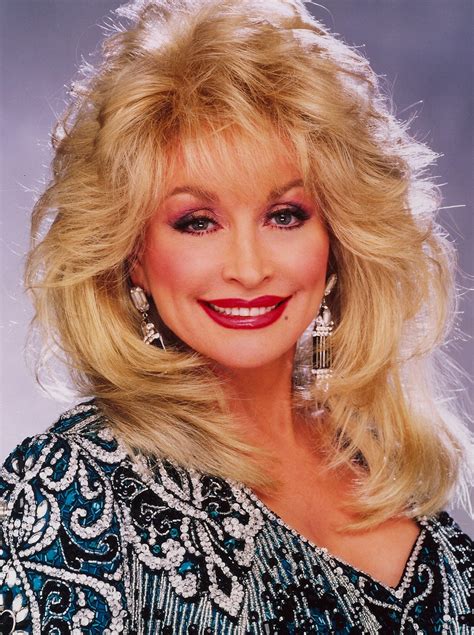 Dolly Parton Invested Whitney Houston Royalties In Black Neighbourhoods ...