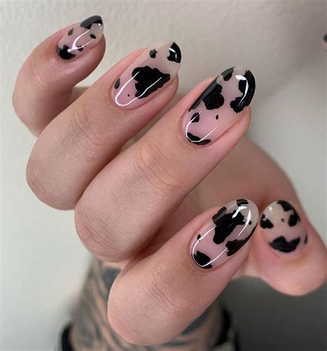 22 Examples of Cow Print Nails for Your Next Manicure | Who What Wear