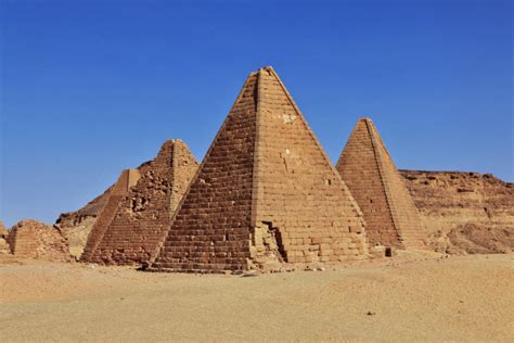 Sudan Holy Mountain: Jebel Barkal and its Temples / Historical Association