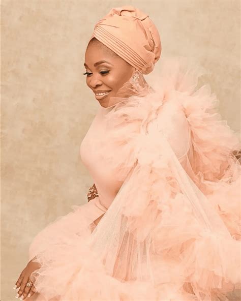 Tope Alabi Biography – Age, Career, Education, Early Life, Family, Songs, Albums, Awards, And ...