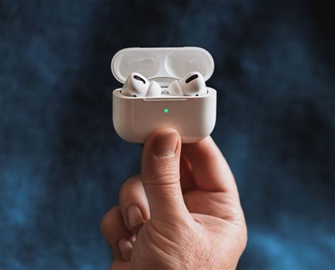 25 Coolest & Funniest Airpods & Airpods Pro Engraving Ideas - Tiny Quip