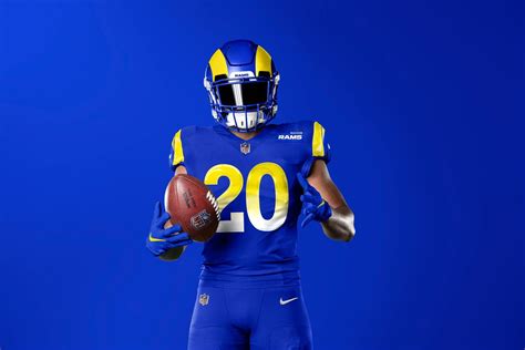 Rams unveil new uniforms with classic colors, modern twists | KMPH