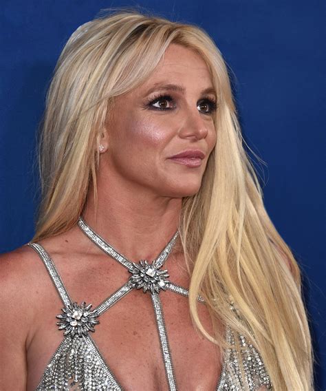 25+ View Photos of Britney Spears - Samual Downs