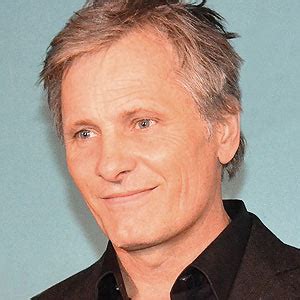 Viggo Mortensen's Red-Carpet Smile