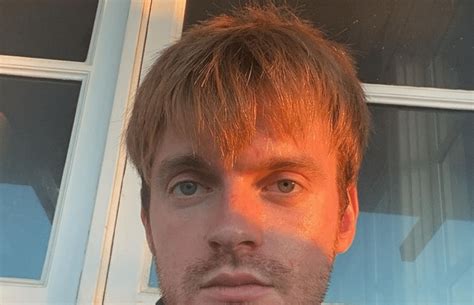 Finneas O'Connell Net Worth 2024: Age, Song, Bio - Stardom Networth