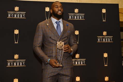 Colts News: Andrew Luck wins comeback player of the year, Darius Leonard wins DROY - Stampede Blue