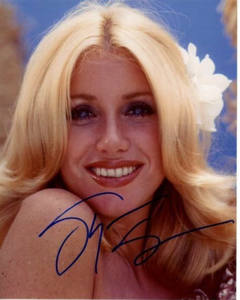 Suzanne Somers Signed Autographed 8x10 Three's Company Chrissy Snow ...