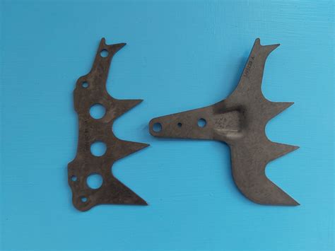 Husqvarna 585XP, 592XP Spike Set *GENUINE* - Chainsaw Parts World