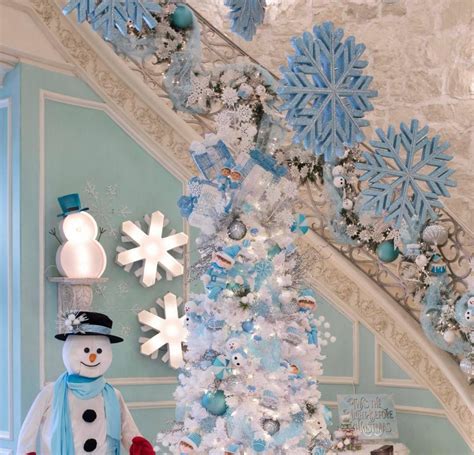 Create Your Own Tiffany Blue Christmas | Turtle Creek Lane