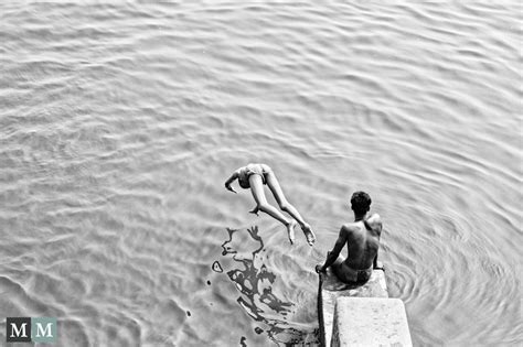 Indian children playing and swimming in River Ganges (River Ganga ...