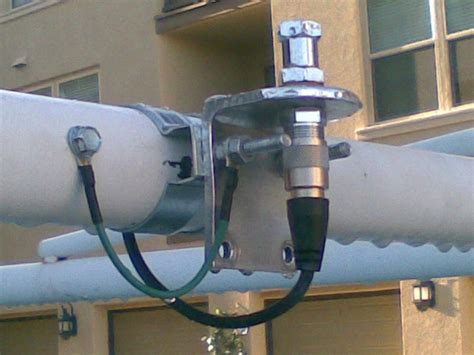 CB Antenna Mount | Possibly the permanent mounting position … | Flickr