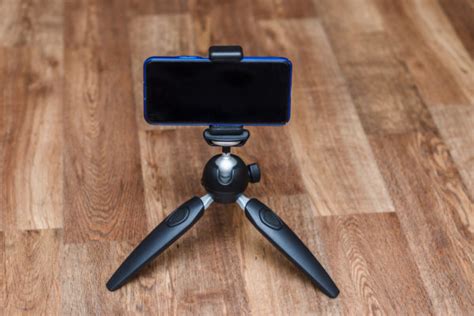 Best iPhone Tripod Mount - Improve Photography