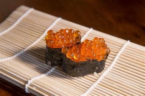 What Are The Fish Eggs On Sushi? (Tobiko, Masago, Ikura and Caviars)