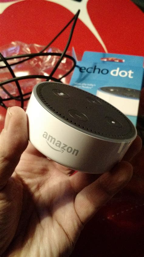 Amazon Echo Dot tuli taloon - se myös toimii Suomessa – Teuvo Väisänen