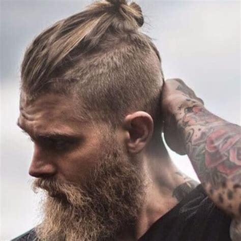 50 Trendy Undercut with Beard Styles – OBSiGeN